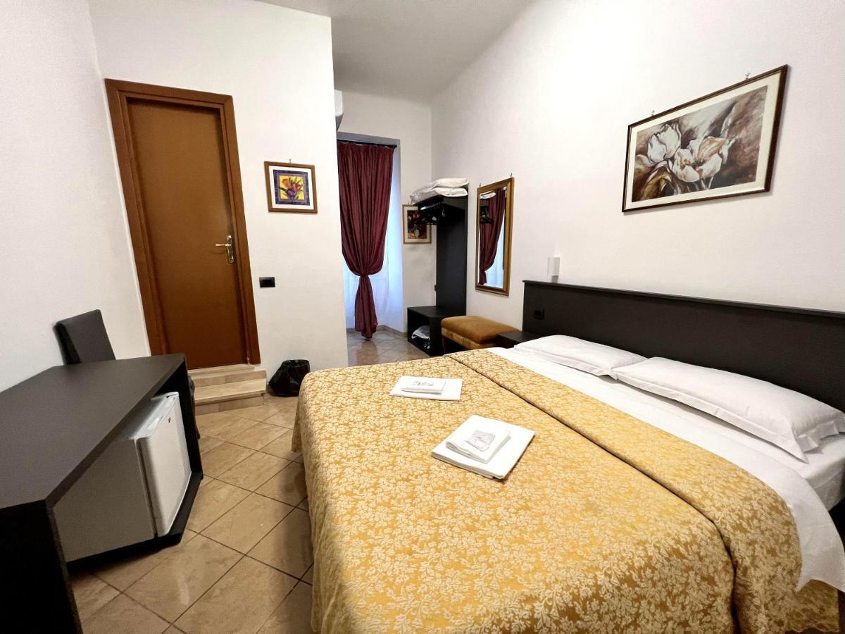 Hotel Domus Termini Rom Exteriör bild
