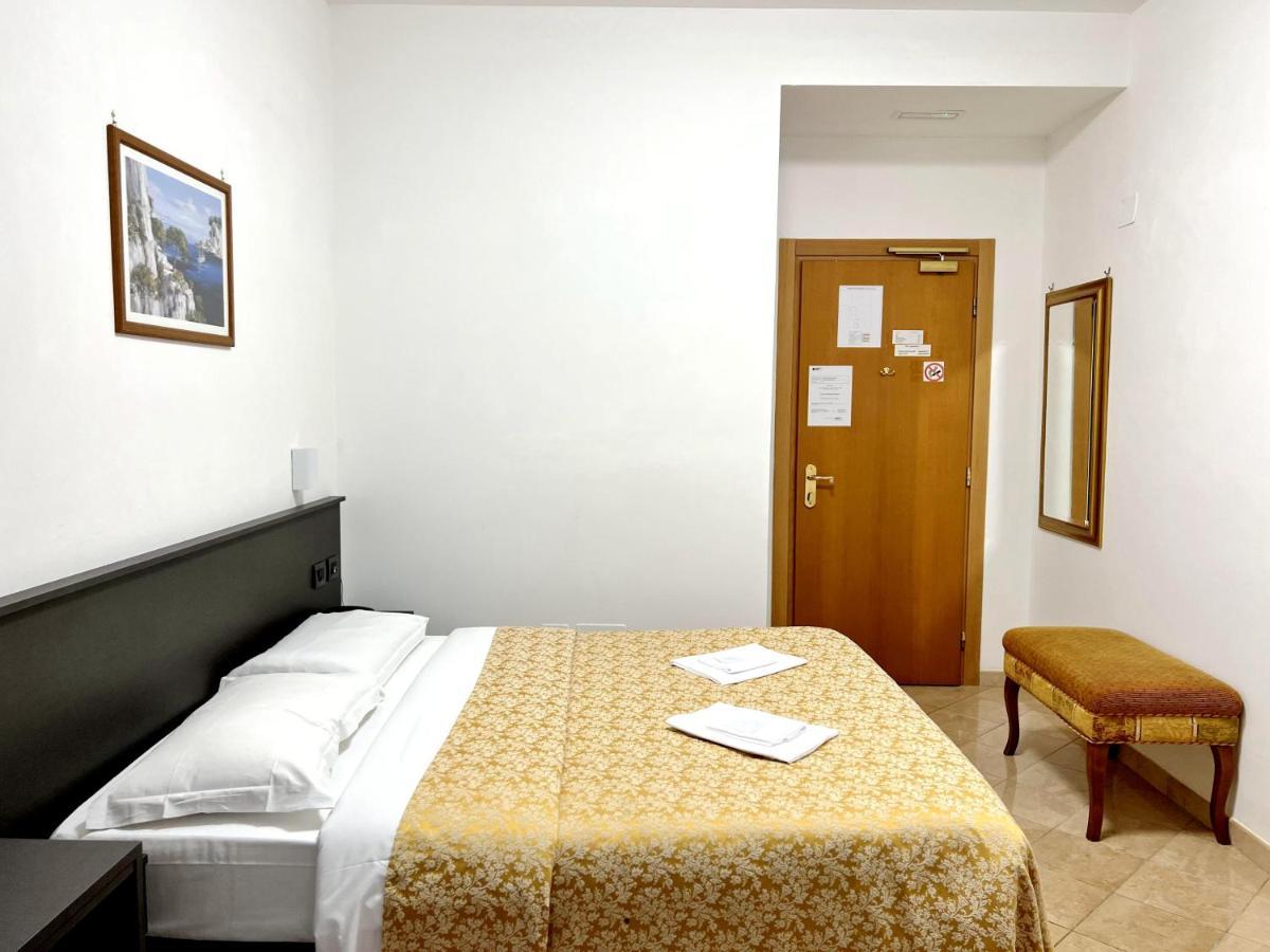 Hotel Domus Termini Rom Exteriör bild